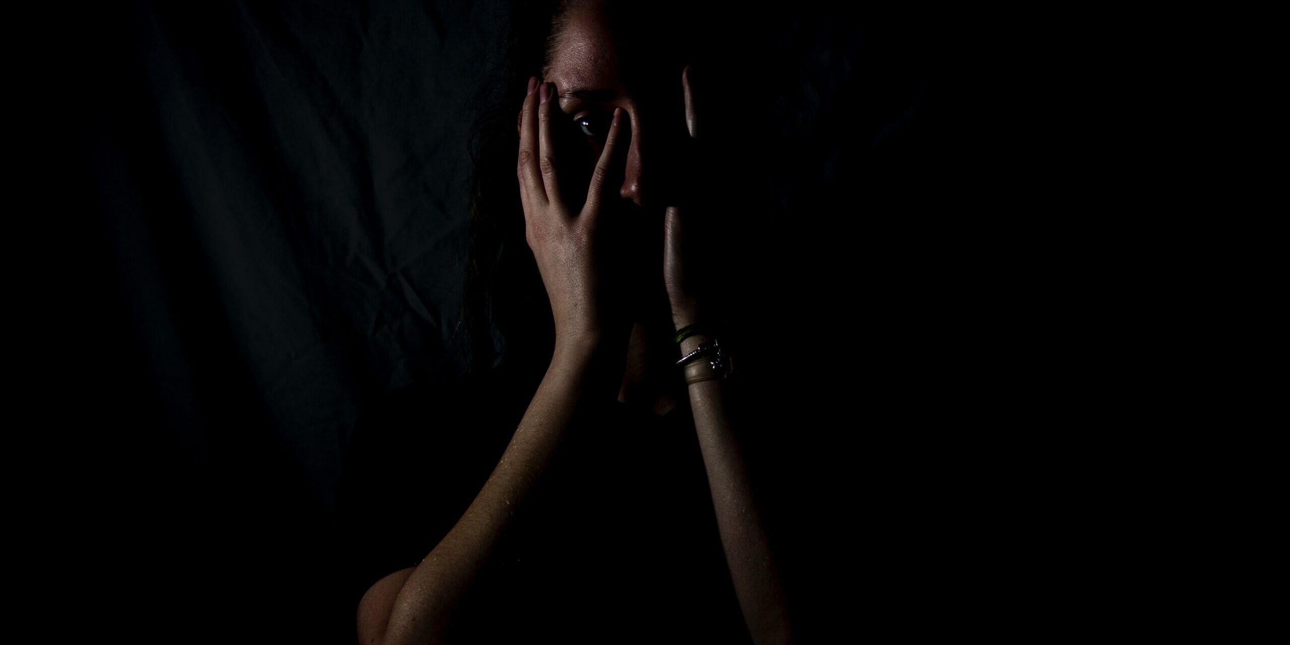 melanie-wasser-j8a-TEakg78-unsplash